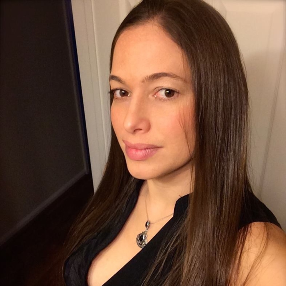 Meet your Posher, Dana